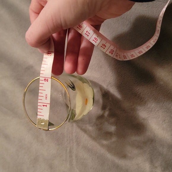 5 Small Hand Painted Glasses - Picture 4 of 7